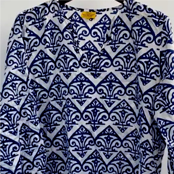 Roller Rabbit Tunic - Picture 1 of 10